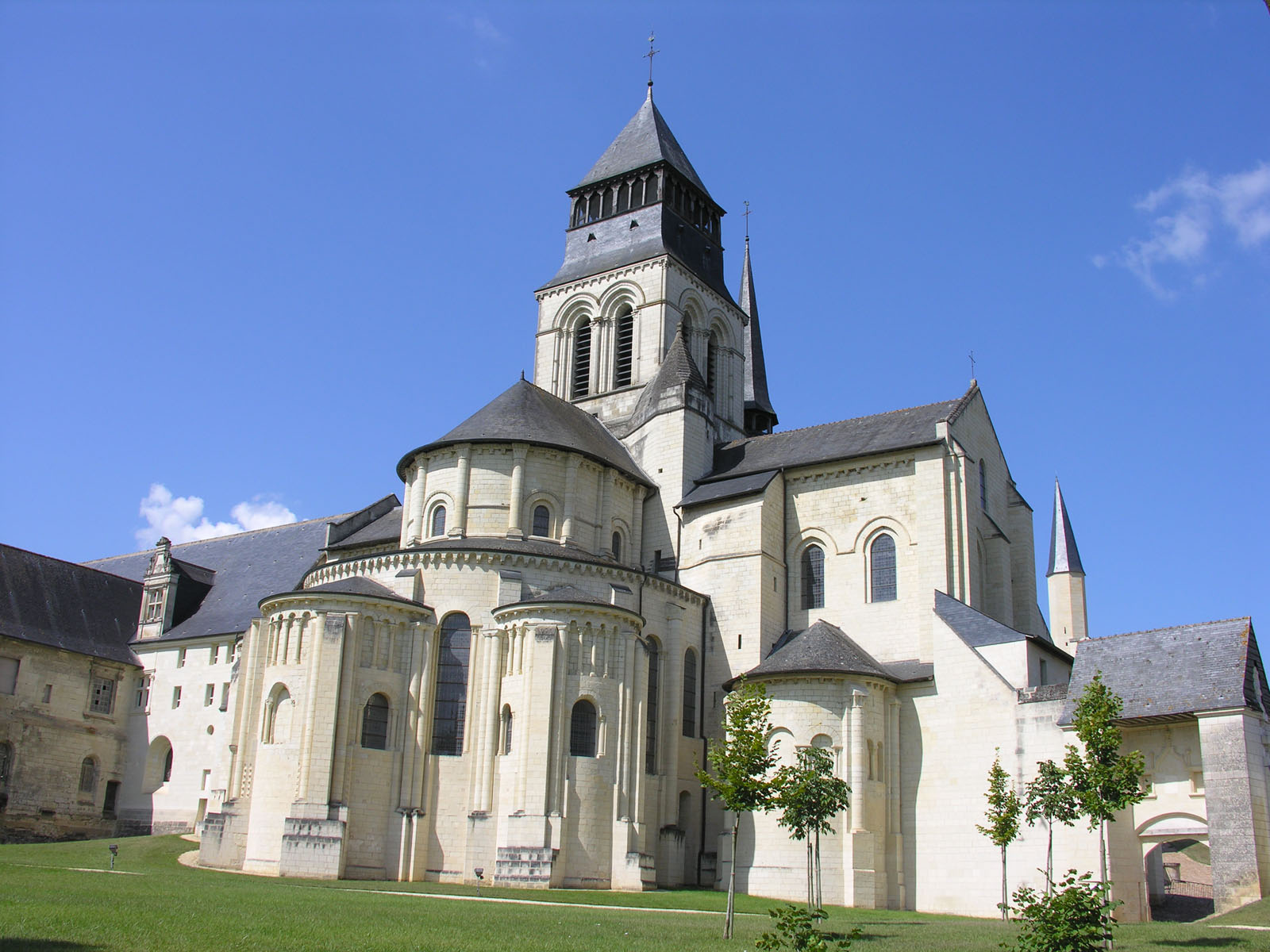 Fontevraud-l'Abbaye